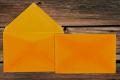 [1010084] Briefhüllen 62x98 mm Nassklebend Transparent Orange 100 g/qm